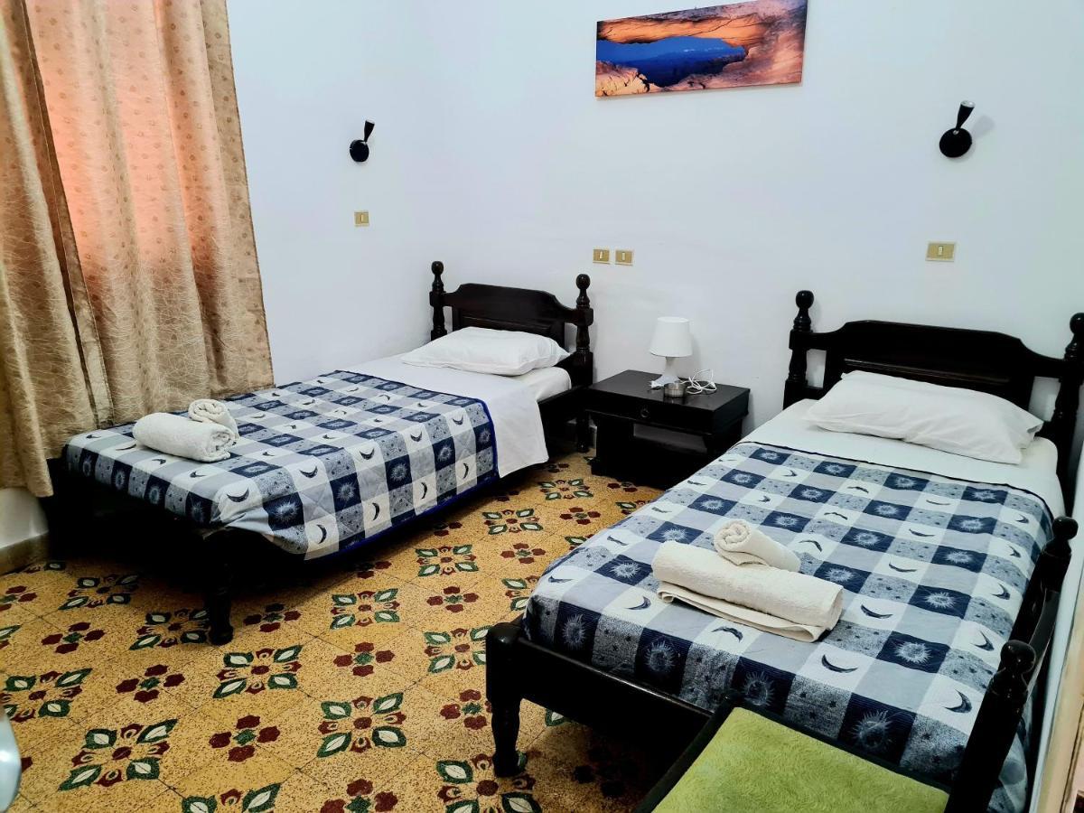 Avrahostelroom Karpathos Exterior foto